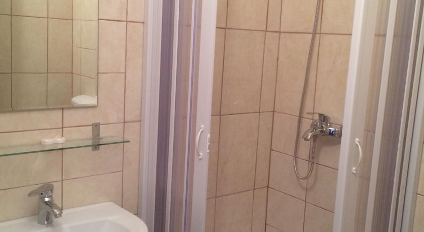 Hotel Uranus Бухарест Экстерьер фото